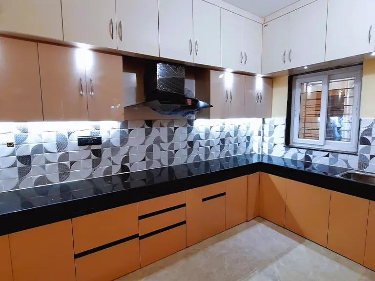L-Shaped-Modular-Kitchen-Design-Bhubaneswar-1